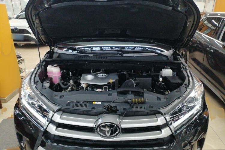 Used Toyota Highlander 2021 2.0T Four-Wheel Drive Luxury Edition 7 Seats Engine Bay