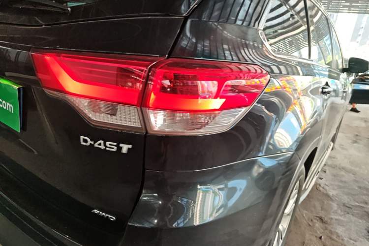 Used Toyota Highlander 2021 2.0T Four-Wheel Drive Elite Edition 7-Seater Exterior 1