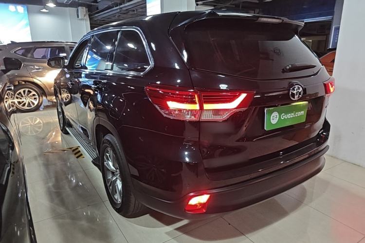 Used Toyota Highlander 2021 2.0T Four-Wheel Drive Elite Edition 7-Seater Exterior 2