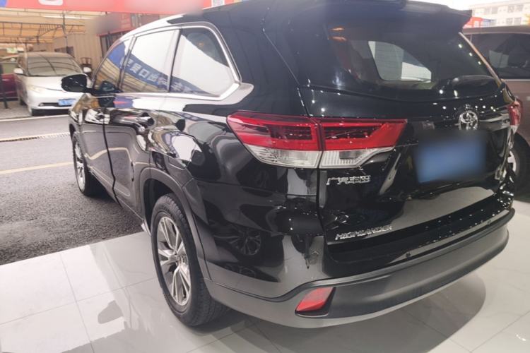 Used Toyota Highlander 2021 2.0T Four-Wheel Drive Elite Edition 7-Seater Exterior 2