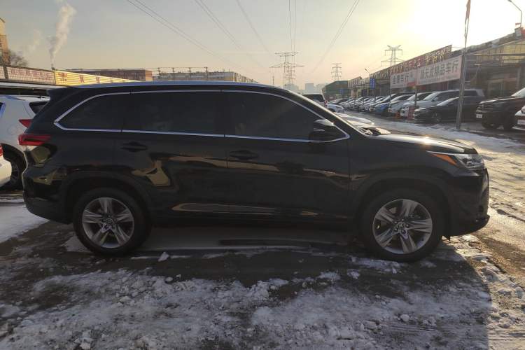 Used Toyota Highlander 2021 2.0T Four-Wheel Drive Luxury Edition 7 Seats Exterior 2