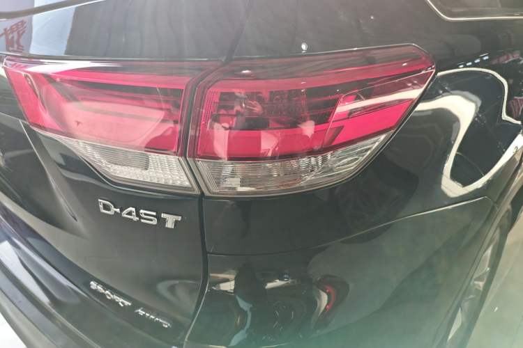 Used Toyota Highlander 2021 2.0T Four-Wheel Drive Luxury Edition 7 Seats Exterior 3