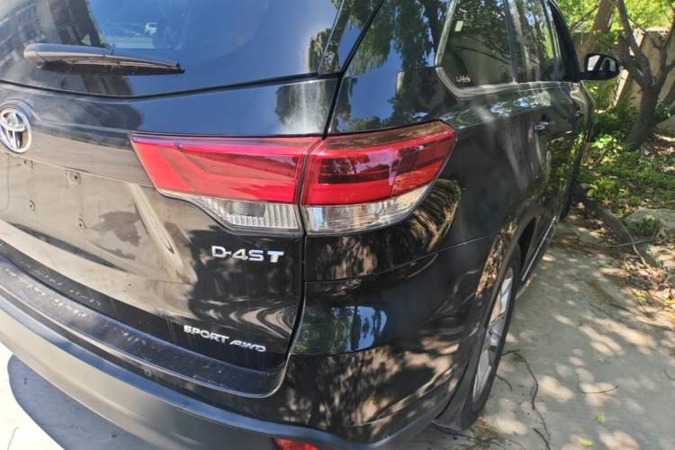 Used Toyota Highlander 2021 2.0T Four-Wheel Drive Luxury Edition 7 Seats Exterior 3