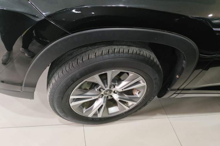 Used Toyota Highlander 2021 2.0T Two-Wheel Drive Elite Edition 5 Seats Exterior 4