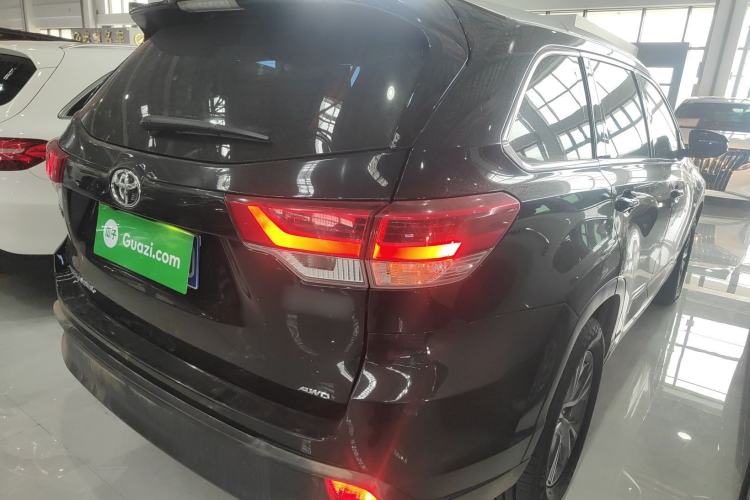 Used Toyota Highlander 2021 2.0T Four-Wheel Drive Elite Edition 7-Seater Exterior 5