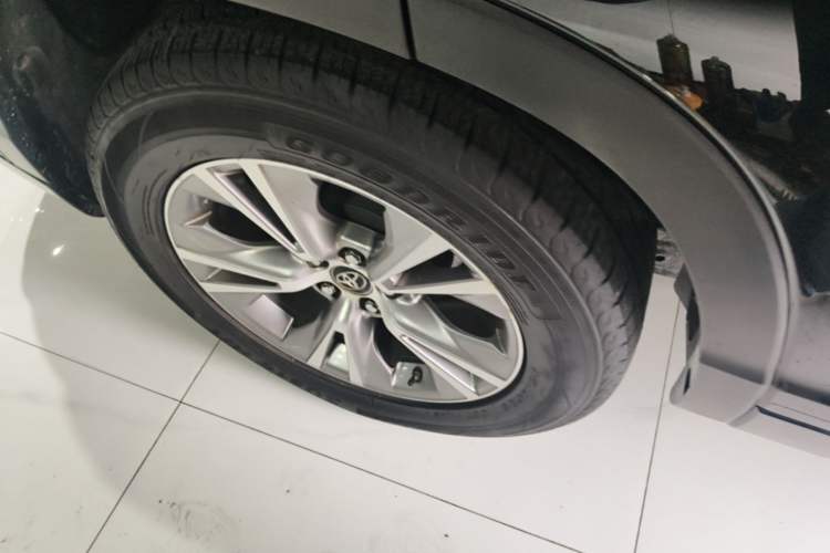 Used Toyota Highlander 2021 2.0T Four-Wheel Drive Elite Edition 7-Seater Exterior 5