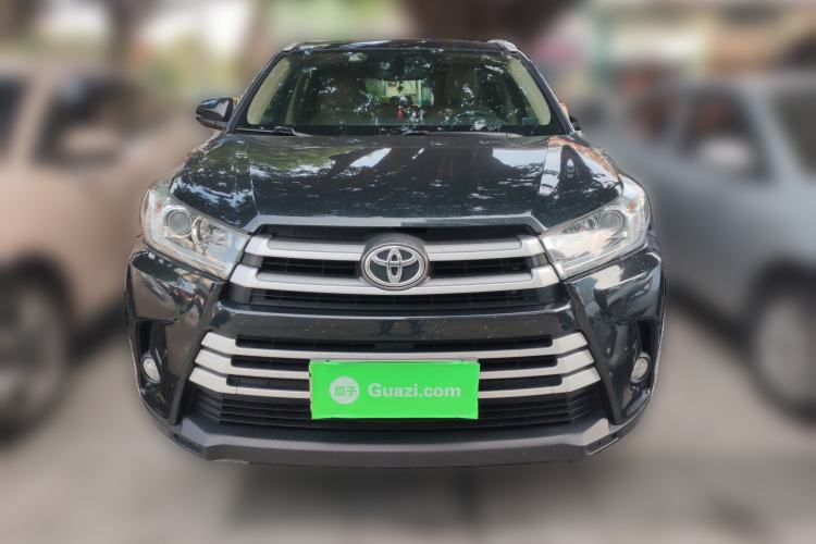 Used Toyota Highlander 2021 2.0T Two-Wheel Drive Elite Version 7-Seater Front