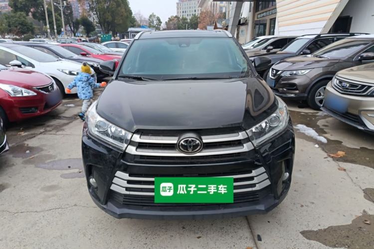 Used Toyota Highlander 2021 2.0T Four-Wheel Drive Luxury Edition 7 Seats Front