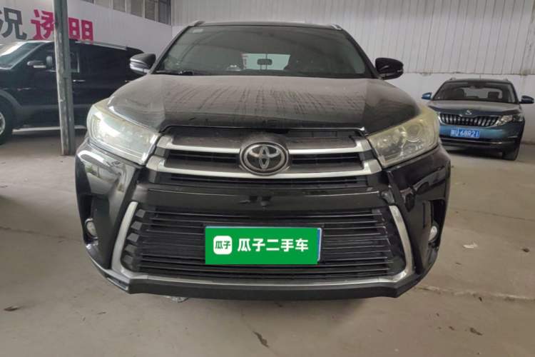 Used Toyota Highlander 2021 2.0T Four-Wheel Drive Luxury Edition 7 Seats Front