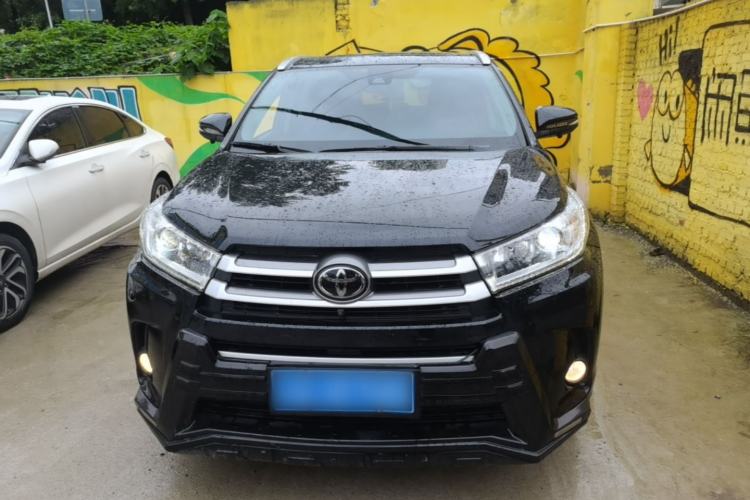 Used Toyota Highlander 2021 2.0T Four-Wheel Drive Luxury Edition 7 Seats Front