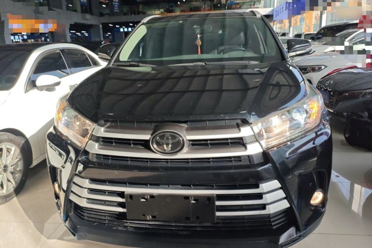 Used Toyota Highlander 2021 2.0T Four-Wheel Drive Luxury Edition 7 Seats Front