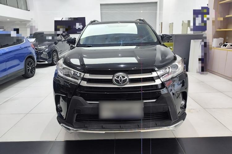 Used Toyota Highlander 2021 2.0T Two-Wheel Drive Elite Version 7-Seater Front