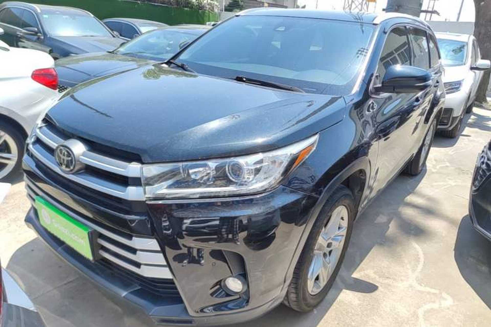 Used Toyota Highlander 2021 2.0T Four-Wheel Drive Luxury Edition 7 Seats Front Left 45 Deg