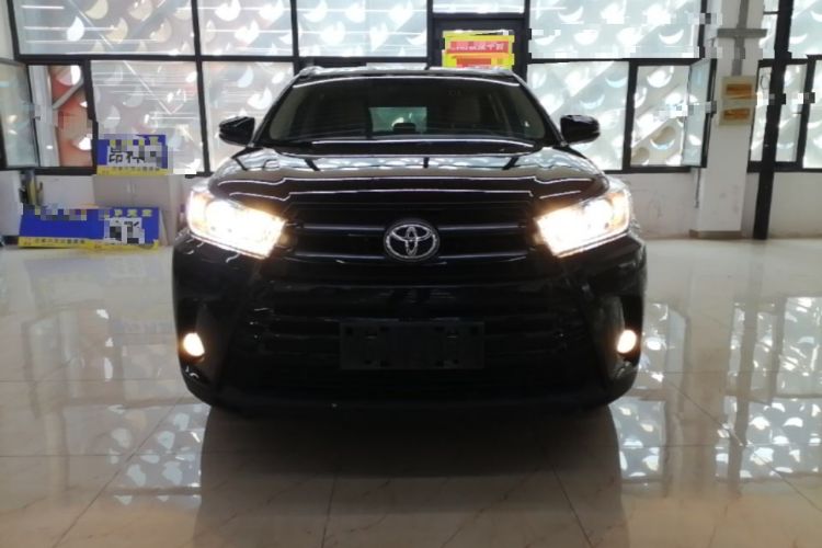 Used Toyota Highlander 2021 2.0T Two-Wheel Drive Elite Edition 5 Seats Front