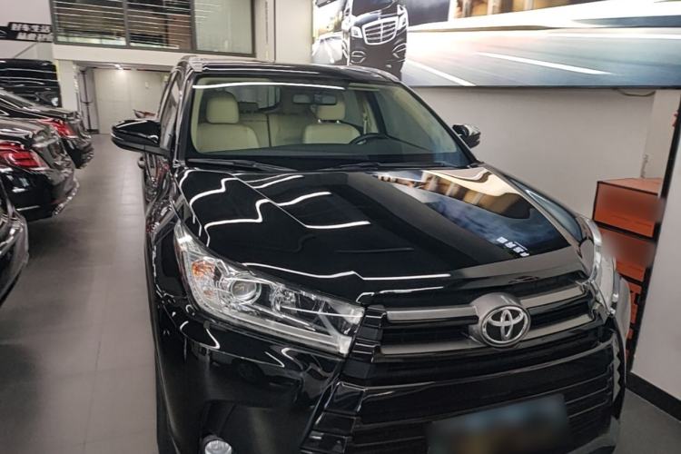 Used Toyota Highlander 2021 2.0T Four-Wheel Drive Elite Edition 7-Seater Front