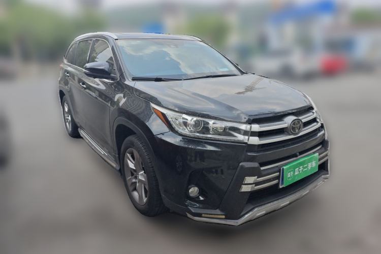 Used Toyota Highlander 2021 2.0T Four-Wheel Drive Luxury Edition 7 Seats Front Right 45 Deg