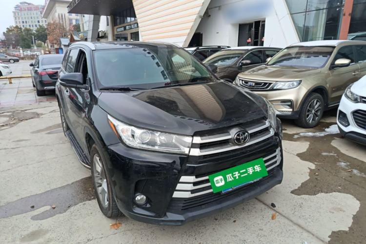 Used Toyota Highlander 2021 2.0T Four-Wheel Drive Luxury Edition 7 Seats Front Right 45 Deg