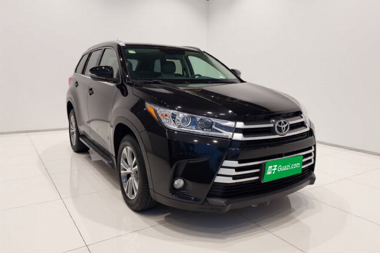 Used Toyota Highlander 2021 2.0T Four-Wheel Drive Elite Edition 7-Seater Front Right 45 Deg