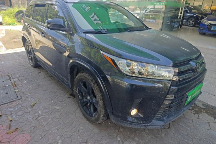 Used Toyota Highlander 2021 2.0T Four-Wheel Drive Knight Edition 7 Seats Front Right 45 Deg