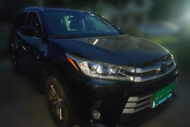 Used Toyota Highlander 2021 2.0T Four-Wheel Drive Luxury Edition 7 Seats Front Right 45 Deg