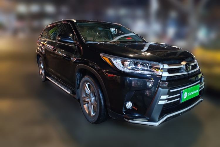Used Toyota Highlander 2021 2.0T Four-Wheel Drive Luxury Edition 7 Seats Front Right 45 Deg