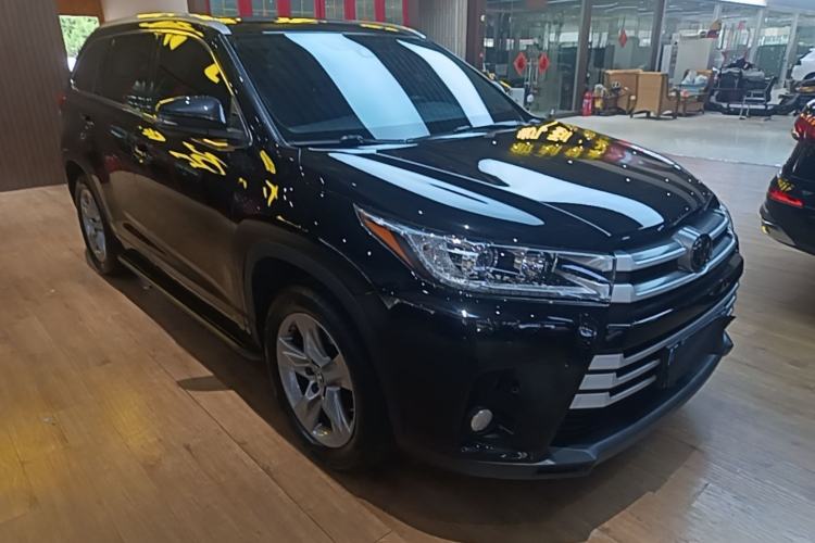 Used Toyota Highlander 2021 2.0T Four-Wheel Drive Luxury Edition 7 Seats Front Right 45 Deg