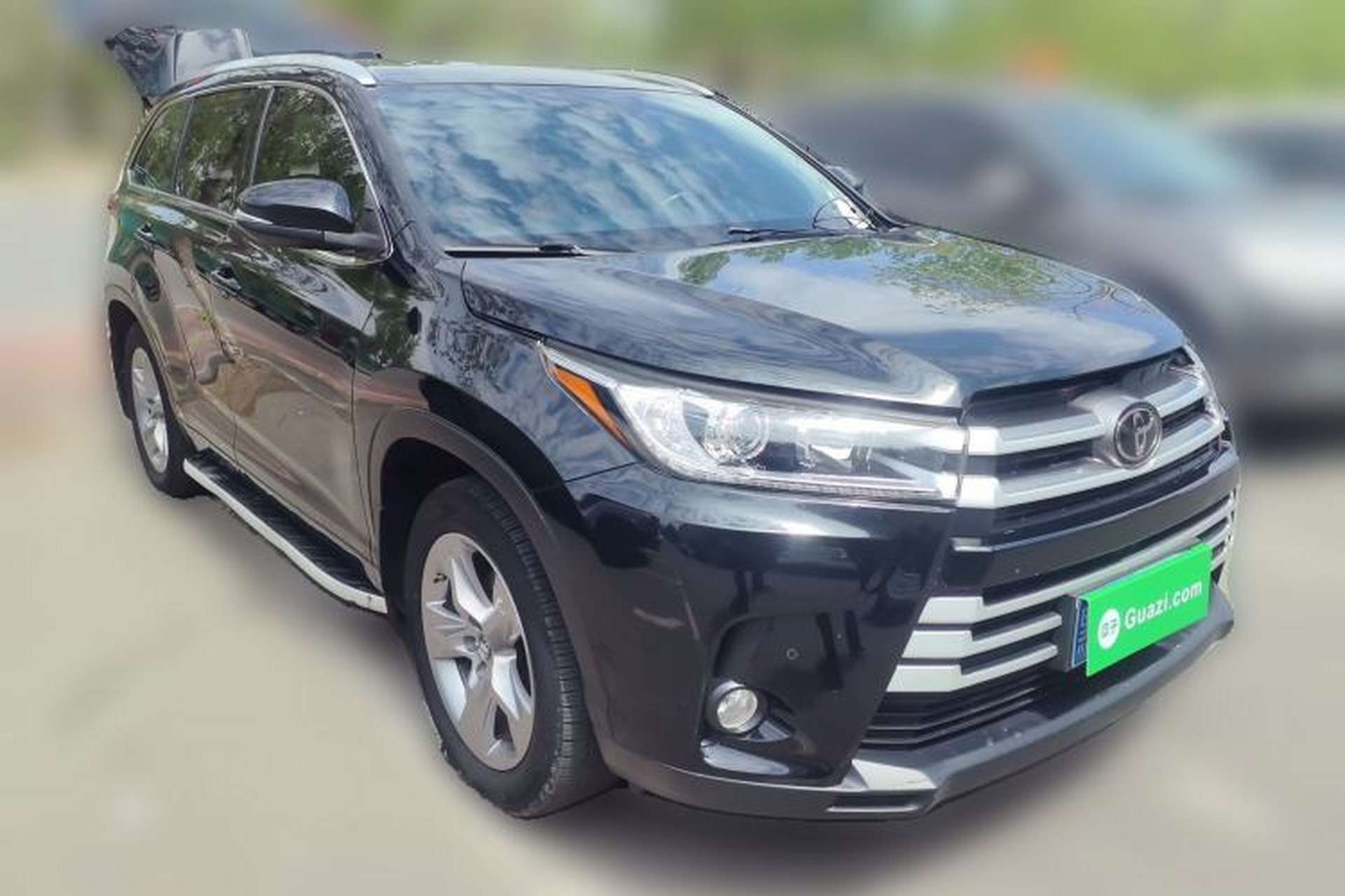 Used Toyota Highlander 2021 2.0T Four-Wheel Drive Luxury Edition 7 Seats Front Right 45 Deg