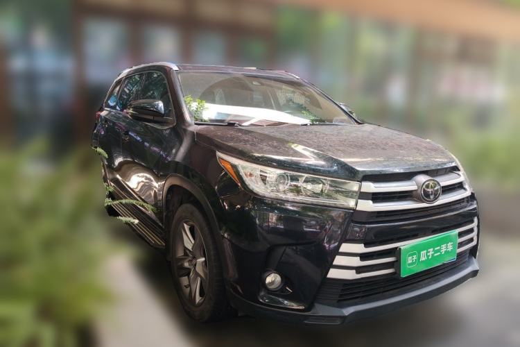 Used Toyota Highlander 2021 2.0T Four-Wheel Drive Luxury Edition 7 Seats Front Right 45 Deg