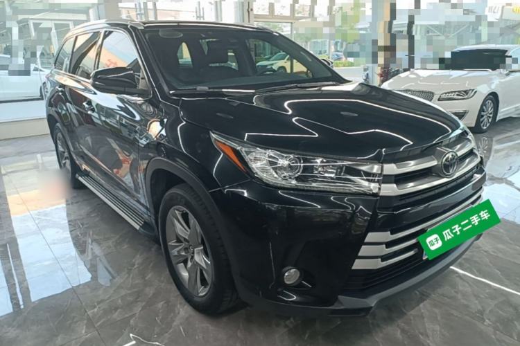 Used Toyota Highlander 2021 2.0T Four-Wheel Drive Luxury Edition 7 Seats Front Right 45 Deg