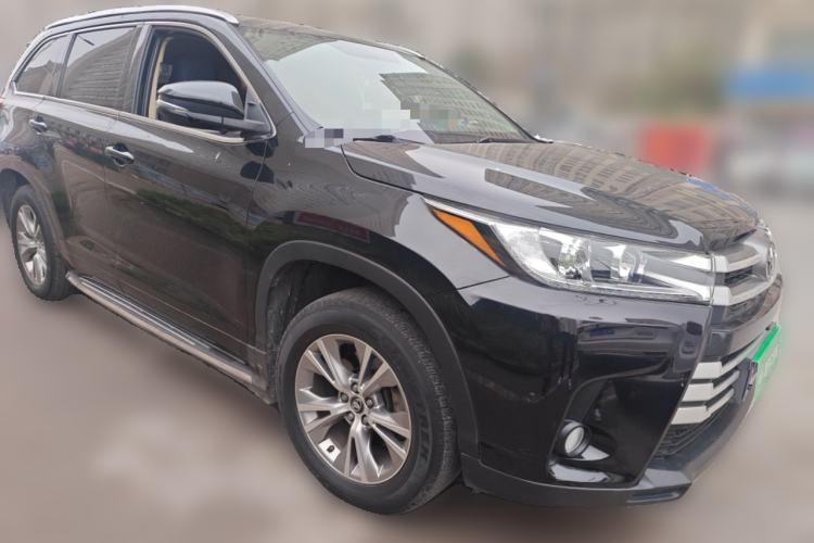 Used Toyota Highlander 2021 2.0T Two-Wheel Drive Elite Version 7-Seater Front Right 45 Deg