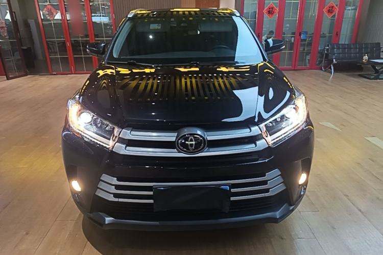 Used Toyota Highlander 2021 2.0T Four-Wheel Drive Luxury Edition 7 Seats Front