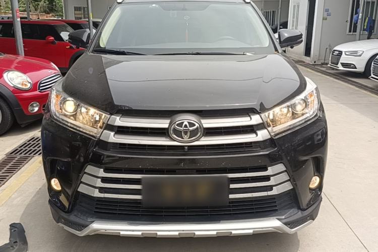 Used Toyota Highlander 2021 2.0T Two-Wheel Drive Elite Edition 5 Seats Front