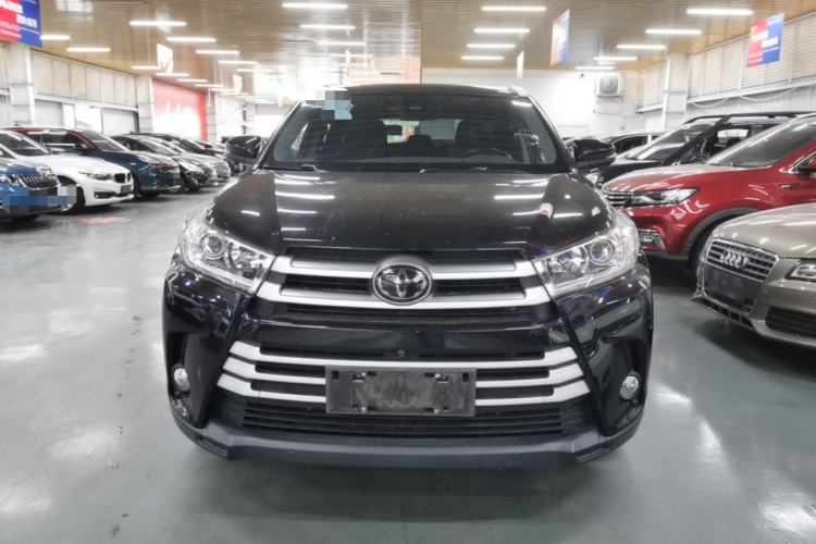 Used Toyota Highlander 2021 2.0T Four-Wheel Drive Luxury Edition 7 Seats Front