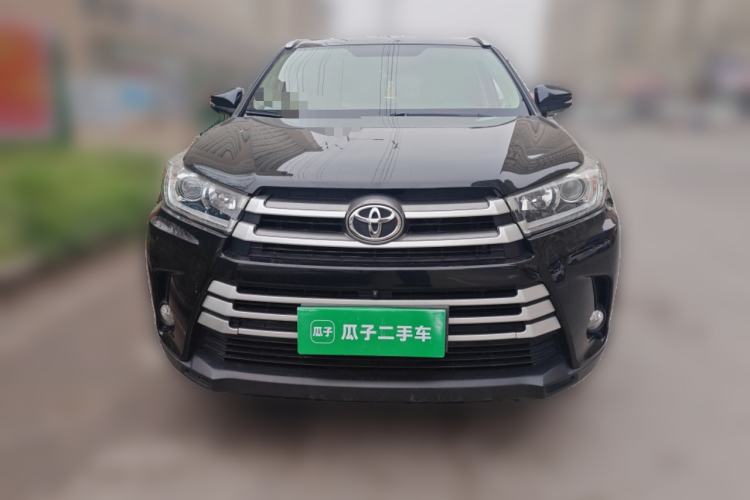 Used Toyota Highlander 2021 2.0T Two-Wheel Drive Elite Version 7-Seater Front