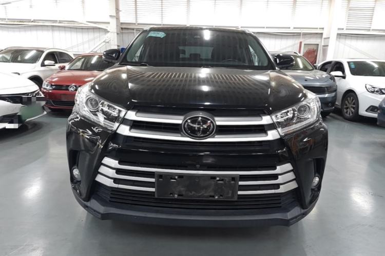Used Toyota Highlander 2021 2.0T Four-Wheel Drive Luxury Edition 7 Seats Front