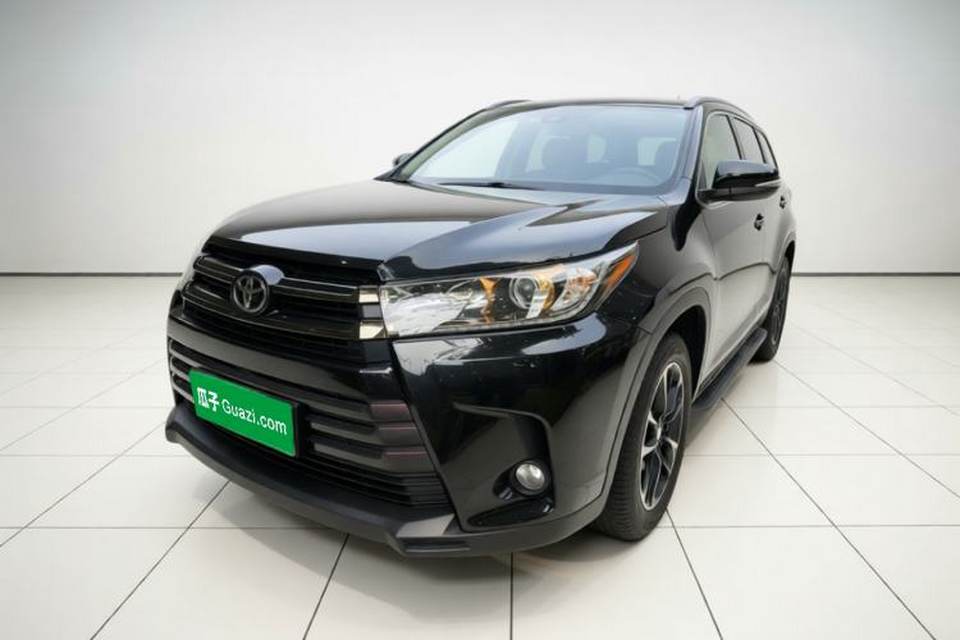 Toyota Highlander 2021