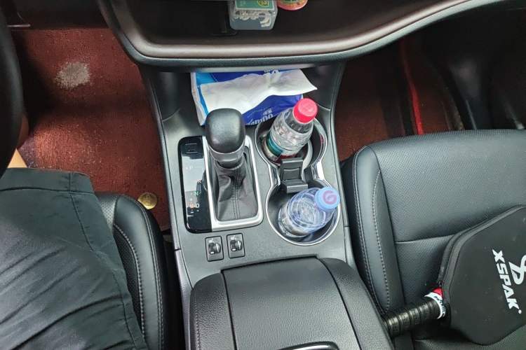 Used Toyota Highlander 2021 2.0T Four-Wheel Drive Luxury Edition 7 Seats Gear Lever