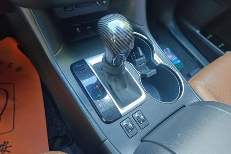 Used Toyota Highlander 2021 2.0T Four-Wheel Drive Knight Edition 7 Seats Gear Lever