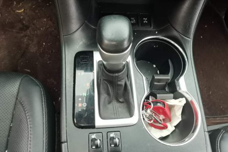 Used Toyota Highlander 2021 2.0T Four-Wheel Drive Luxury Edition 7 Seats Gear Lever