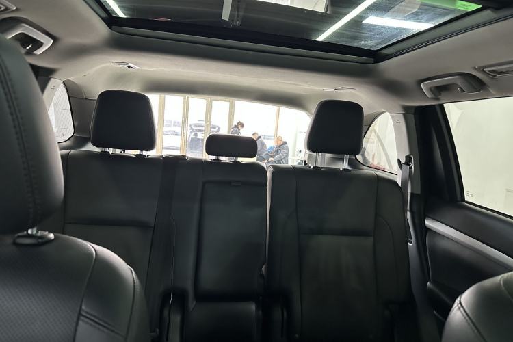 Used Toyota Highlander 2021 2.0T Four-Wheel Drive Prestige Version 7 Seats Headliner