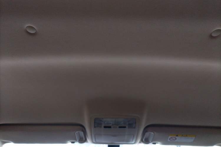 Used Toyota Highlander 2021 2.0T Two-Wheel Drive Elite Version 7-Seater Headliner