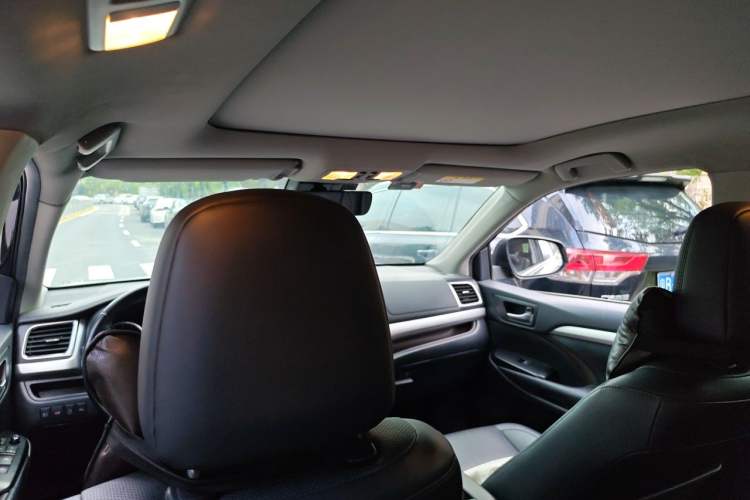 Used Toyota Highlander 2021 2.0T Four-Wheel Drive Luxury Edition 7 Seats Headliner