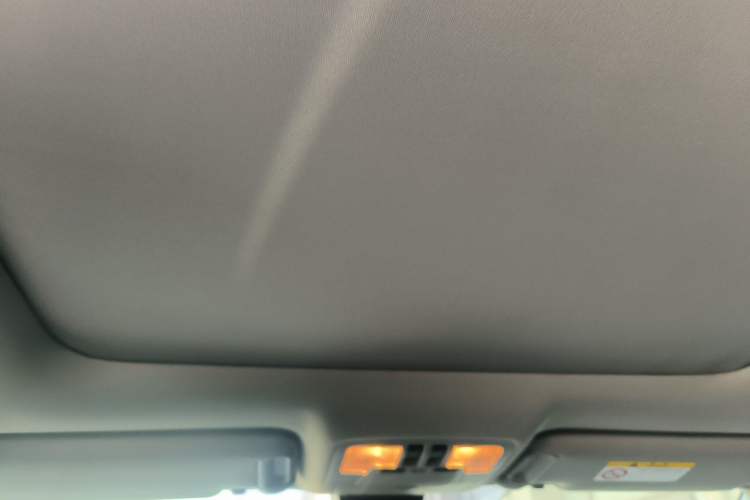 Used Toyota Highlander 2021 2.0T Four-Wheel Drive Prestige Version 7 Seats Headliner