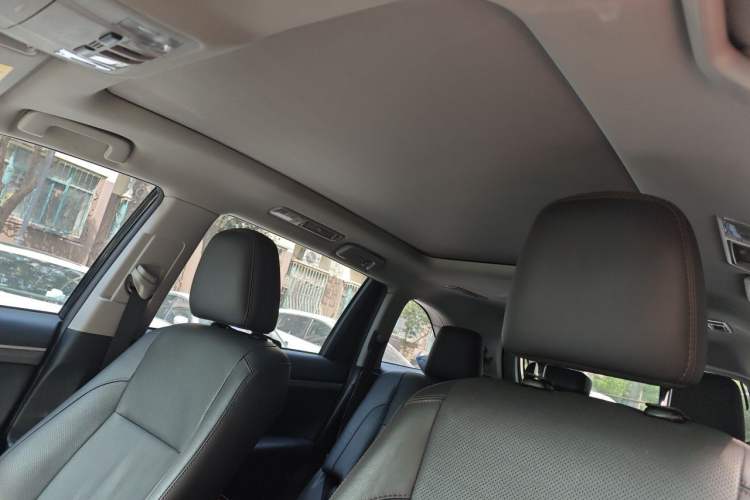 Used Toyota Highlander 2021 2.0T Four-Wheel Drive Prestige Version 7 Seats Headliner
