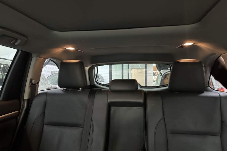 Used Toyota Highlander 2021 2.0T Four-Wheel Drive Prestige Version 7 Seats Headliner