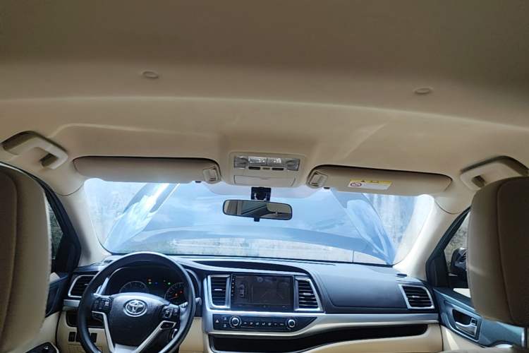 Used Toyota Highlander 2021 2.0T Two-Wheel Drive Elite Edition 5 Seats Headliner