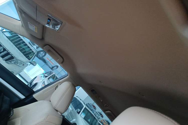 Used Toyota Highlander 2021 2.0T Four-Wheel Drive Elite Edition 7-Seater Headliner