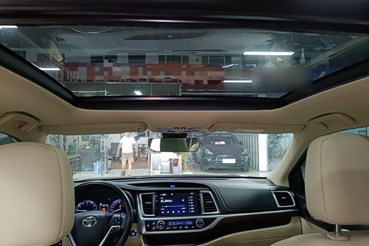 Used Toyota Highlander 2021 2.0T Four-Wheel Drive Prestige Version 7 Seats Headliner