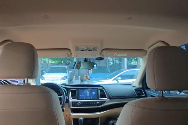 Used Toyota Highlander 2021 2.0T Two-Wheel Drive Elite Edition 5 Seats Headliner