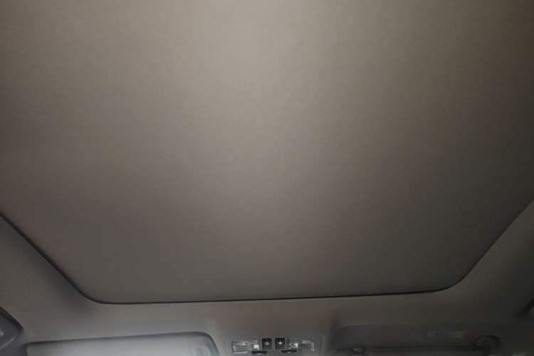 Used Toyota Highlander 2021 2.0T Four-Wheel Drive Luxury Edition 7 Seats Headliner